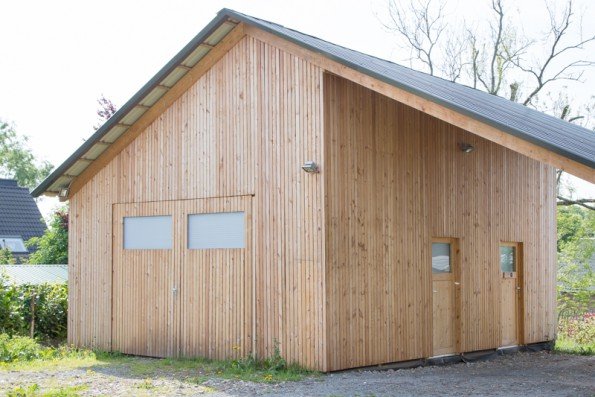 Gartenhaus mit Carport